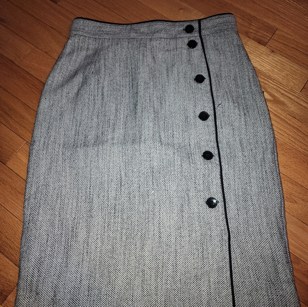 Gray skirt